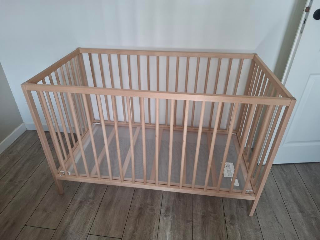 Ledikant 60x120cm, Kinderen en Baby's, Boxen, Ophalen, Zo goed als nieuw, In hoogte verstelbaar