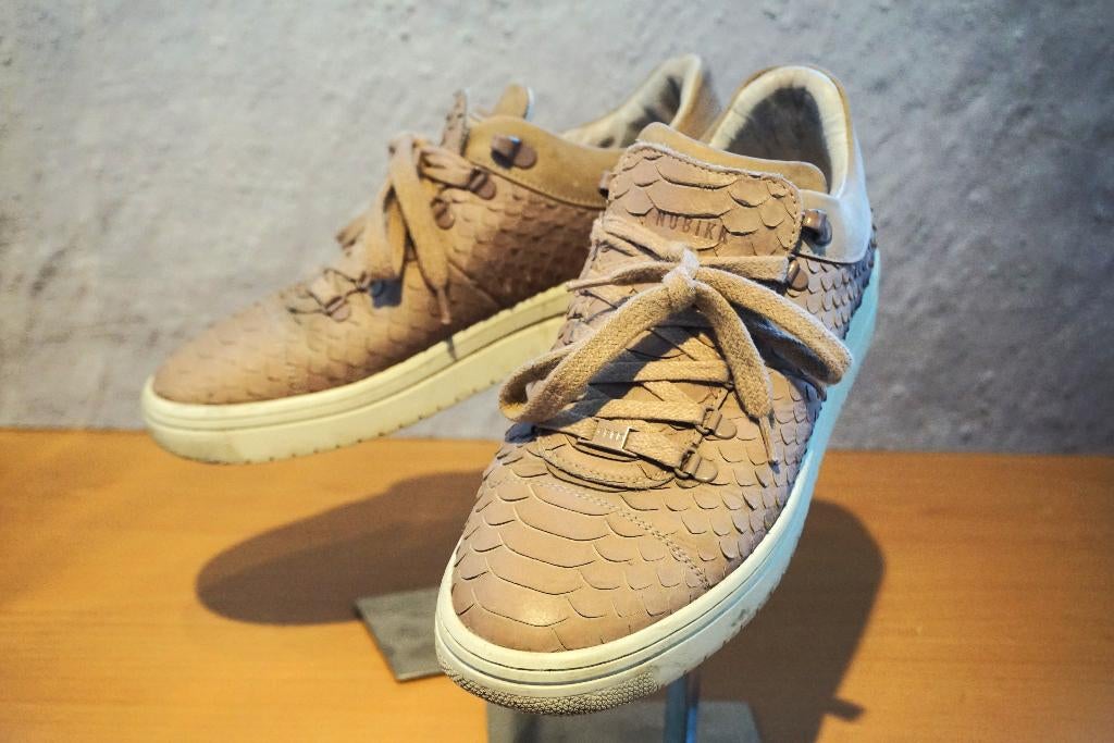 NUBIKK Geweldige Zalmroze/Beige Sneakers Slangenpatroon 38, Nubikk, Beige, Ophalen of Verzenden, Sneakers of Gympen