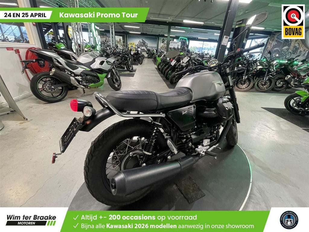 Moto Guzzi V7 III Rough ABS (bj 2021) - foto 3