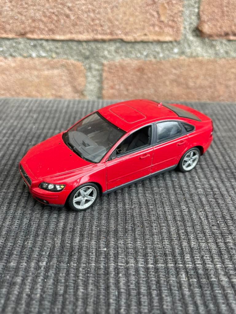 1:43 Minichamps Volvo S40, Ophalen of Verzenden, Zo goed als nieuw, Auto, MiniChamps
