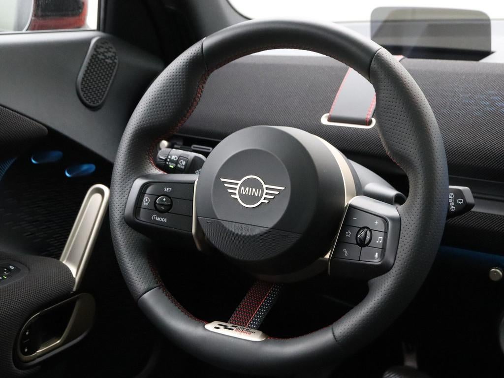 MINI Aceman SE John Cooper Works Pakket M (bj 2025), Auto's, Mini, Gebruikt, Met garantie (alle), SUV of Terreinwagen, 1 cilinders