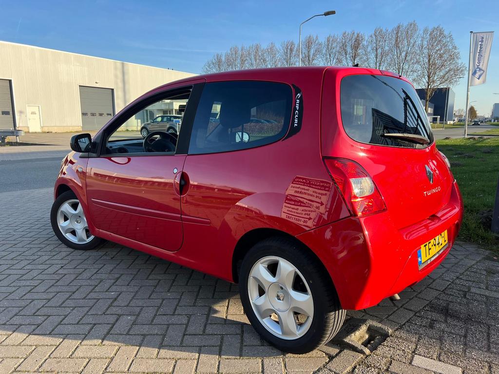 Renault Twingo 1.2-16V Authentique Airco Elektr Ramen, Voorwielaandrijving, Zwart, 4 cilinders, 4 stoelen