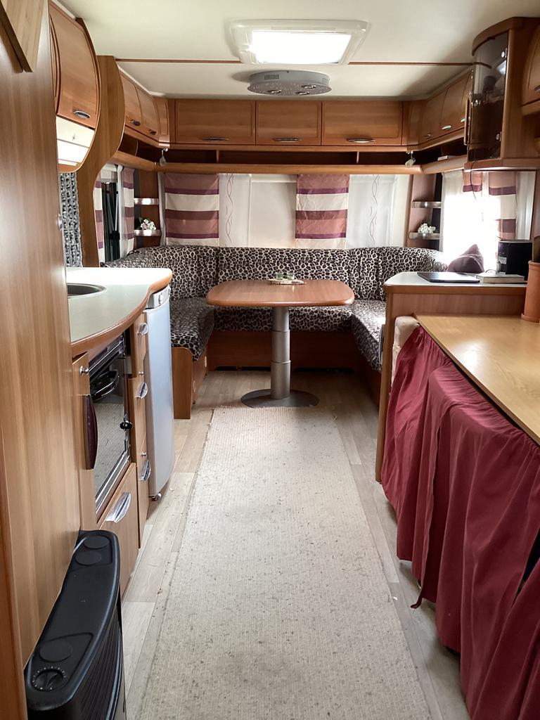 Fendt, Caravans en Kamperen, Vast bed, Rondzit, Particulier, Ringverwarming