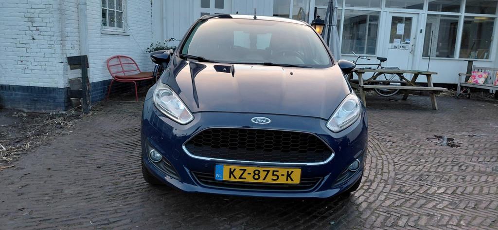 Ford Fiesta 1.0 Style Ultimate 100 % Nieuwstaat en 100 % For, Voorwielaandrijving, Stof, 525 kg, Met garantie (alle)