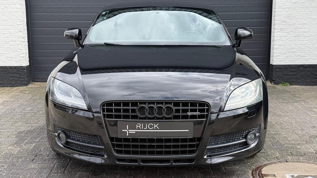 Audi TT 1.8 TFSI S-Line | Xenon | Leder | Handgeschakeld | N, Voorwielaandrijving, Gebruikt, Zwart, 4 cilinders