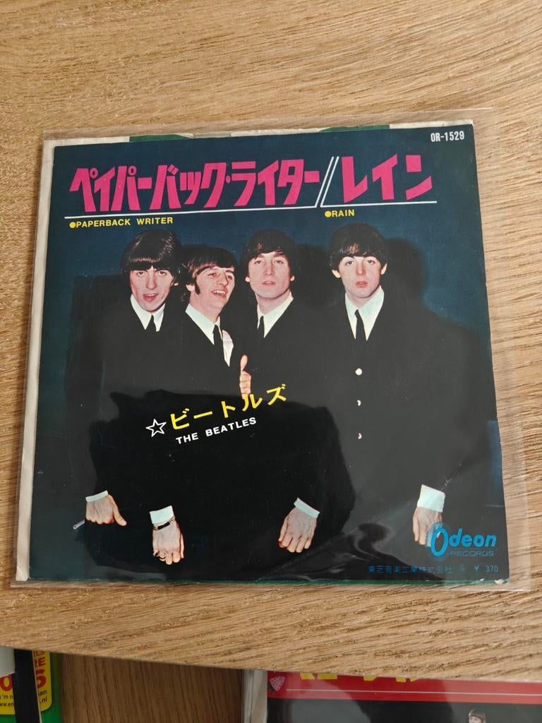 The Beatles -Paperback writer ( Japan), Ophalen of Verzenden, Zo goed als nieuw, Pop