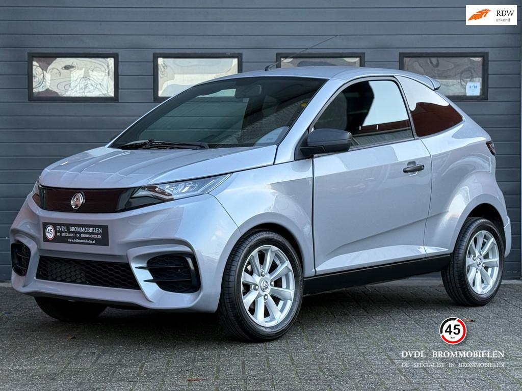 Aixam Coupé Premium Brommobiel 2024 1e eig 22dkm NIEUWSTAAT, Overige merken, Gebruikt, DVDL Brommobielen, Staarten 32
5281PL  Boxtel, NL