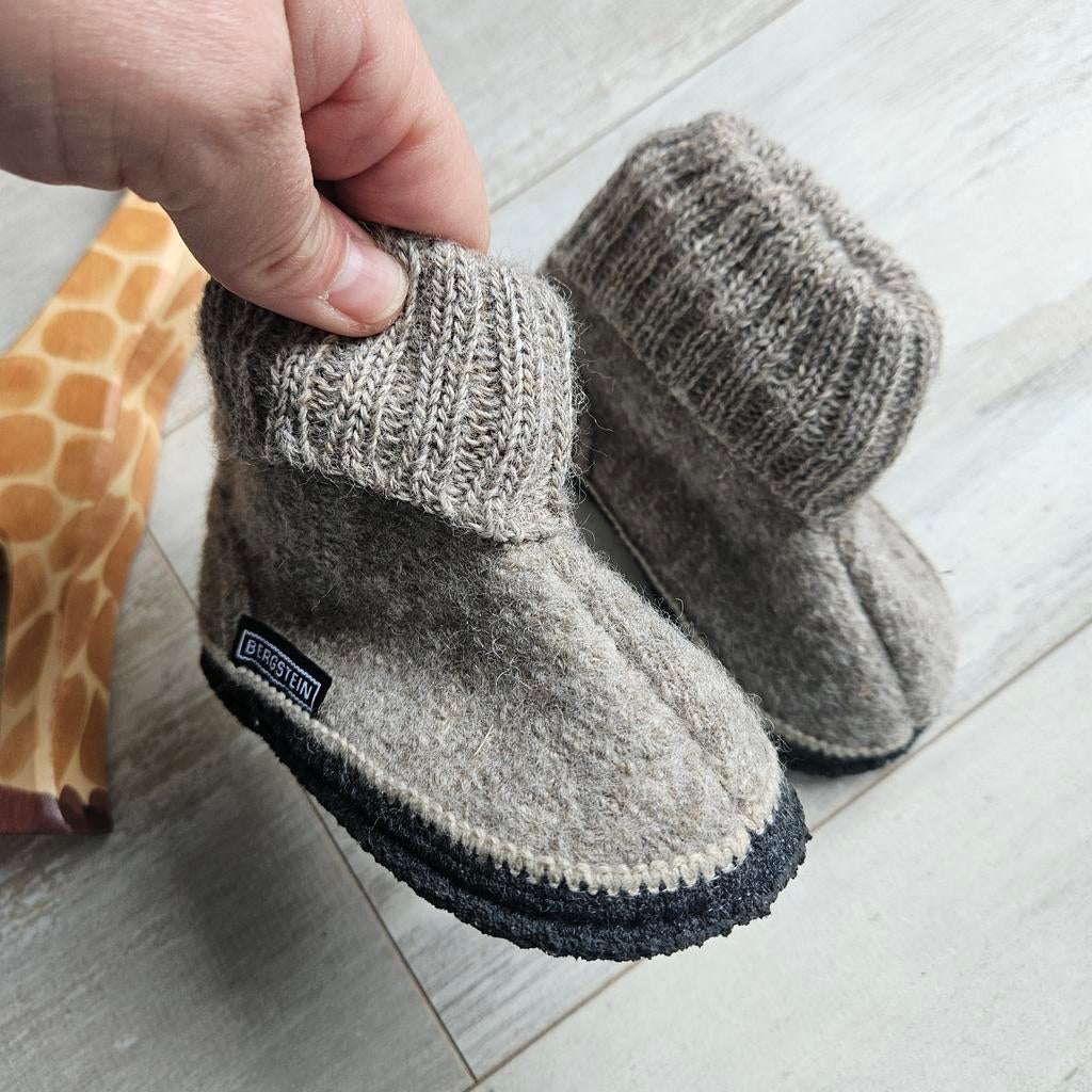 Bergstein wollen sloffen maat 21, Ophalen of Verzenden, Jongetje of Meisje, Slofjes