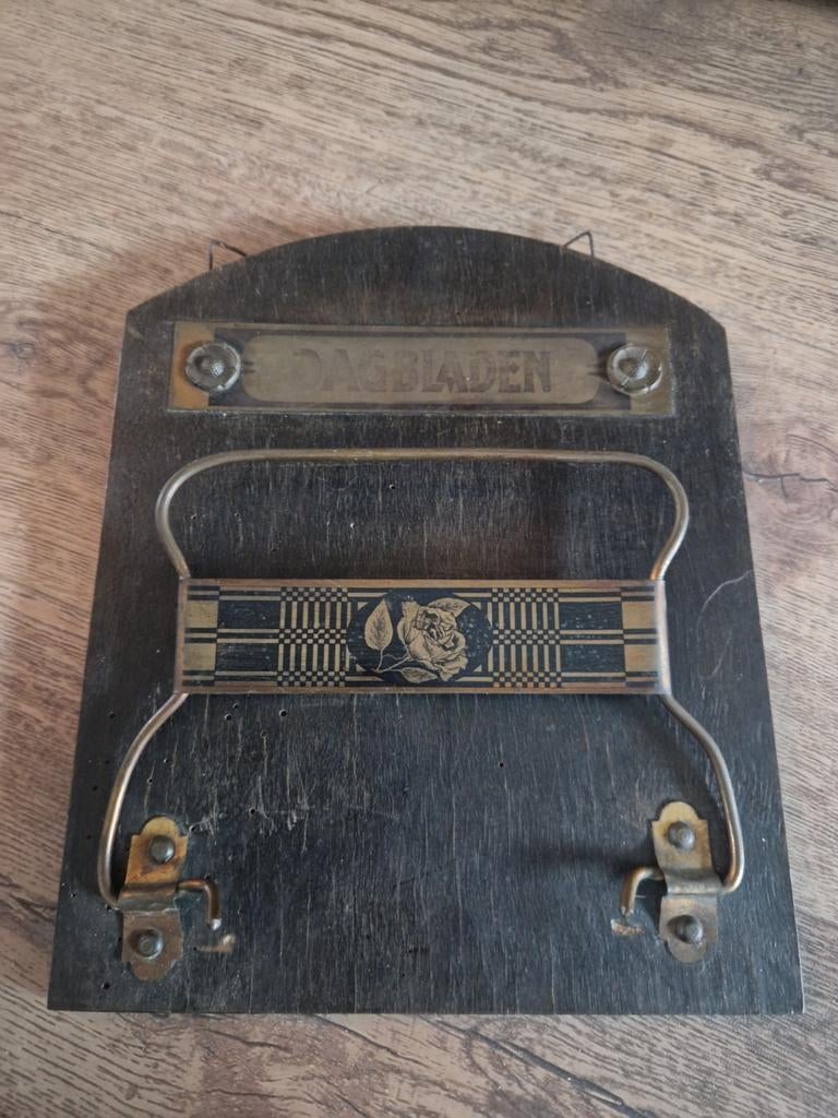 Dagbladen houder antiek, Antiek en Kunst, Ophalen of Verzenden