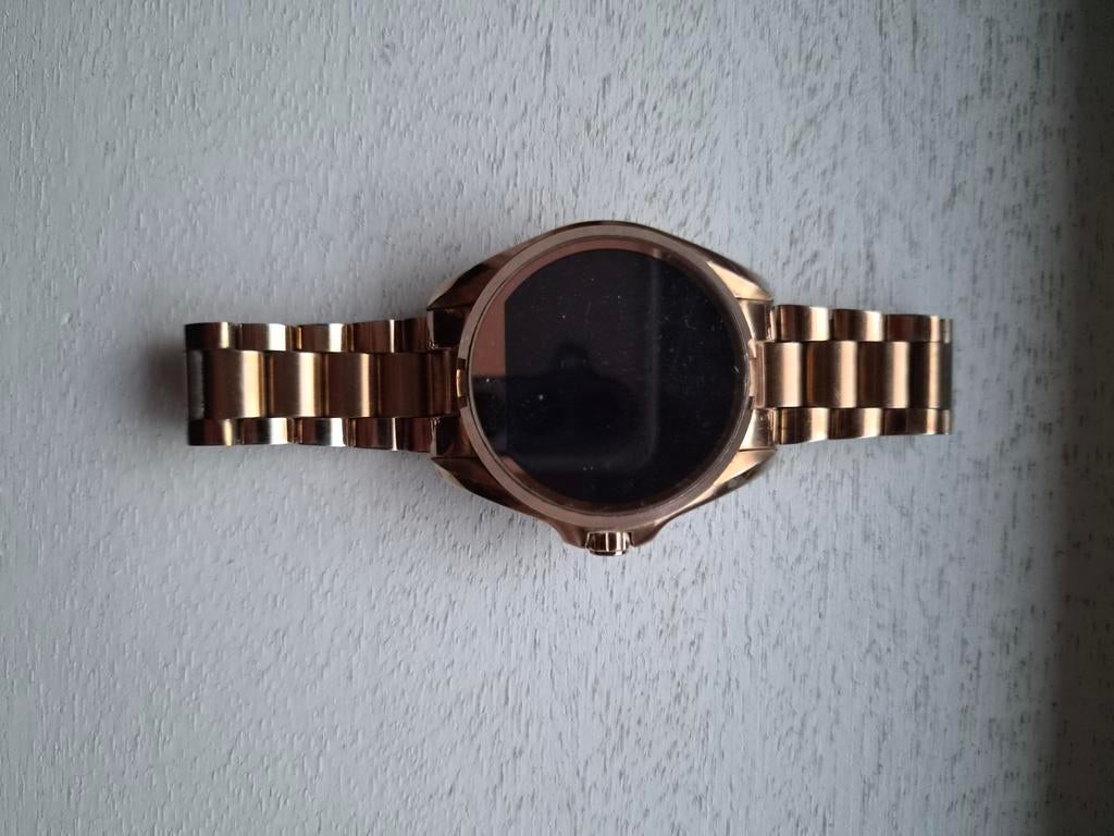Michael Kors Smartwatch Roségoud met oplader, Sieraden, Tassen en Uiterlijk, Smartwatches, Ophalen of Verzenden, Gebruikt, Roze