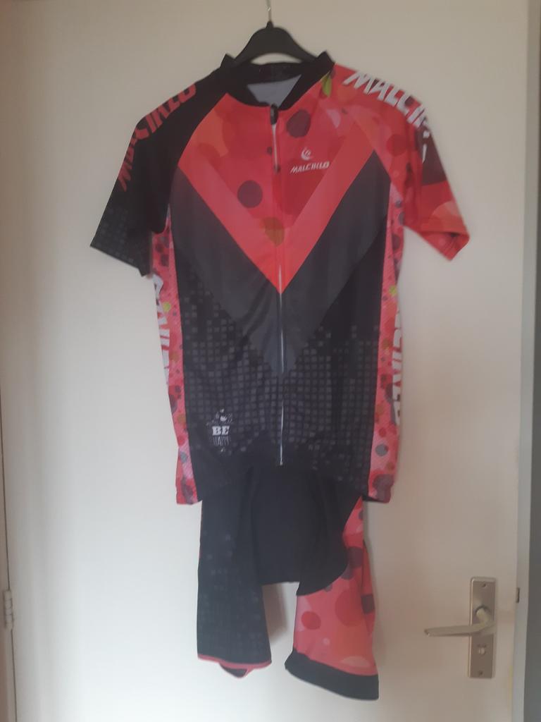 Nieuwe fietsset Malciklo, fietsbroek fietsshirt, Sport en Fitness, Wielrennen, Ophalen of Verzenden, Nieuw, Kleding
