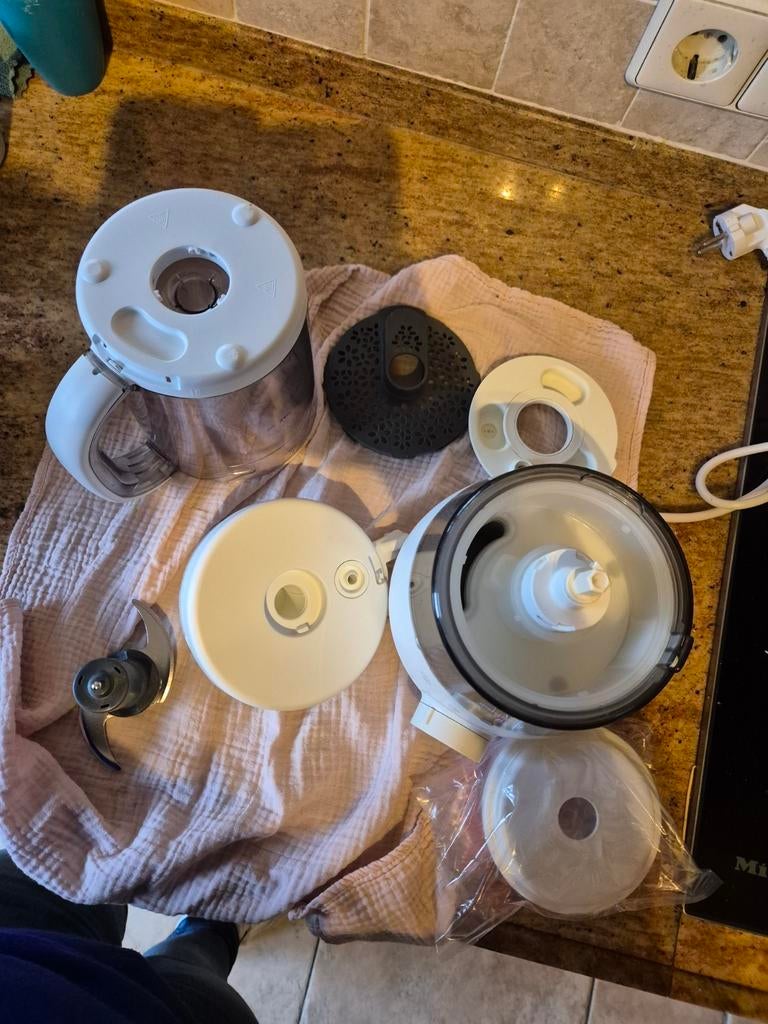 Philips Avent 4 in 1 Babyvoedingmaker incl bakjes, Ophalen, Overige typen