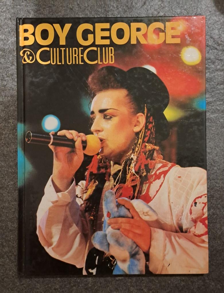 Boy George & Culture Club Boek, Ophalen of Verzenden, Gelezen, Artiest, Van Holkema & Warendorf