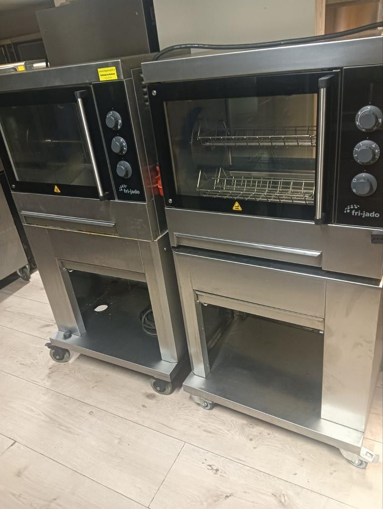 Kippengrill,kippenspit,frijado,td4,weinig gebruikt,poelier, Ophalen of Verzenden, Koelen en Vriezen