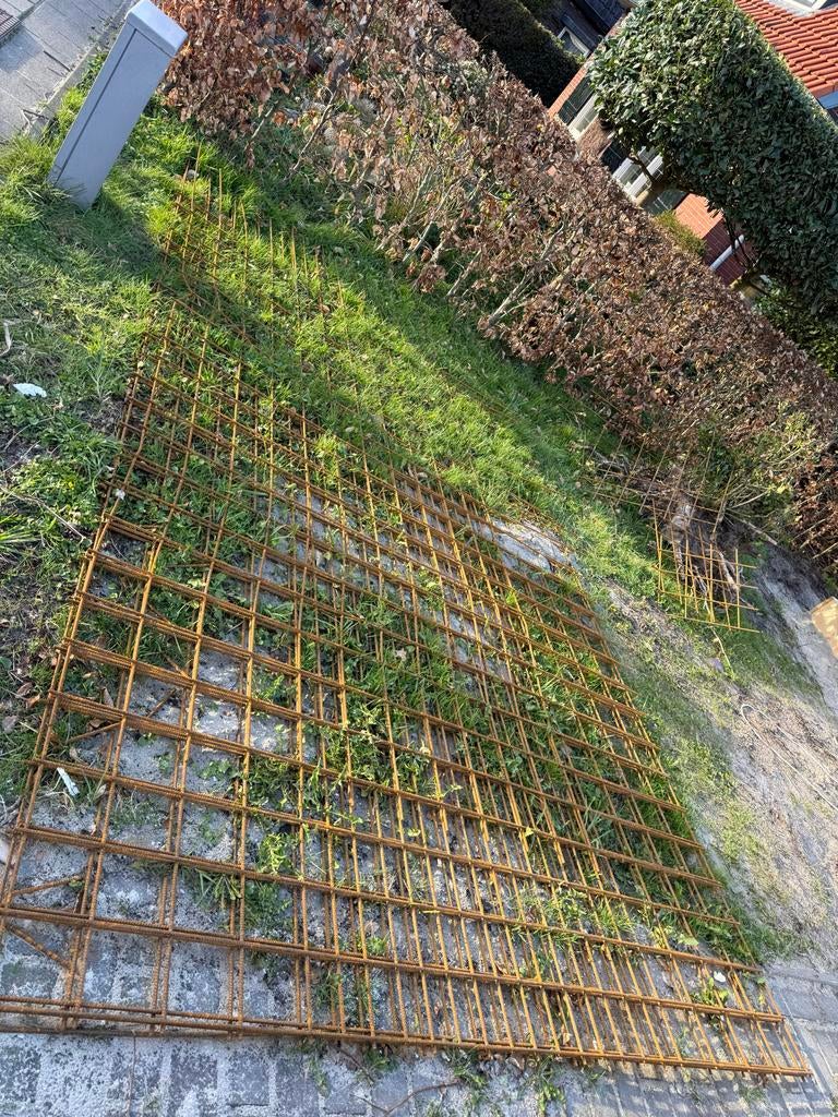 Bouw staal netten 4x 8*150*150, Ophalen, Nieuw, IJzer
