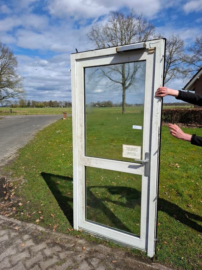 Kunststof deur met kozijn thermopane, Ophalen of Verzenden, Kunststof, 75 tot 150 cm, Deurkozijn