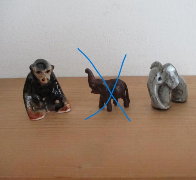Kleine beeldjes aap en olifant, Verzamelen, Poppetjes en Figuurtjes, Oosterveldweg 15, 7274 DZ, Verzenden, Zo goed als nieuw, Stichting Angel's Choice