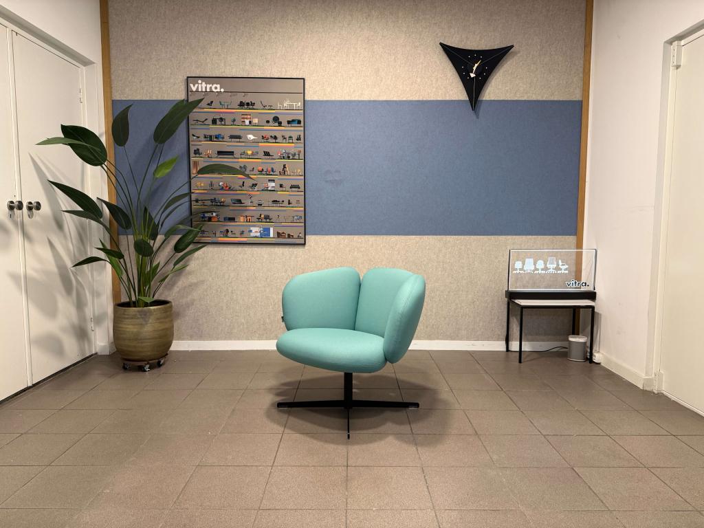 Artifort | Khodi Feiz | Bras Fauteuil | Blauw | 2x, Vitra Artifort Cassina Fritz Hansen Eames Gispen Pastoe Hay, Minder dan 75 cm