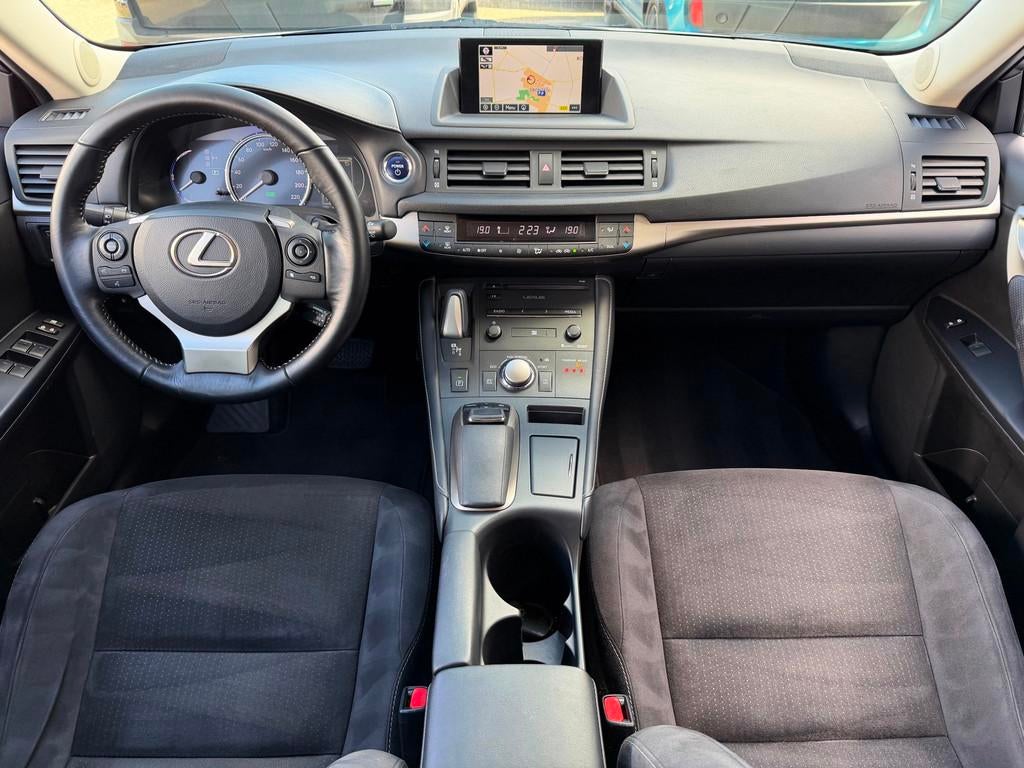 Lexus CT 200h Luxury Line Parelmoerwit Orig NL NAP Garantie, 136 pk, Gebruikt, Zwart, 4 cilinders