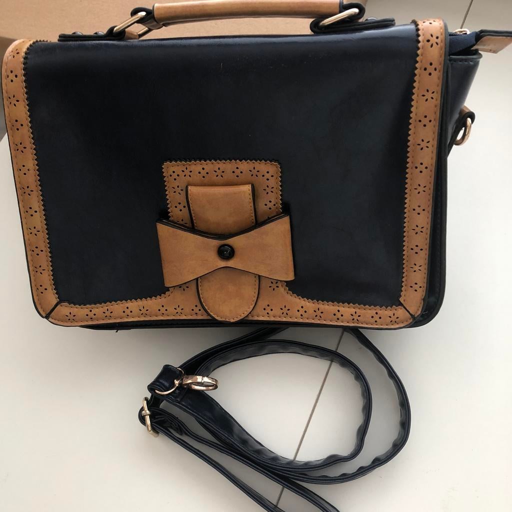 Vintage Dames schouder/ handtas. Blauw/ beige, Computers en Software, Laptoptassen, Ophalen of Verzenden, 15 inch, Zo goed als nieuw