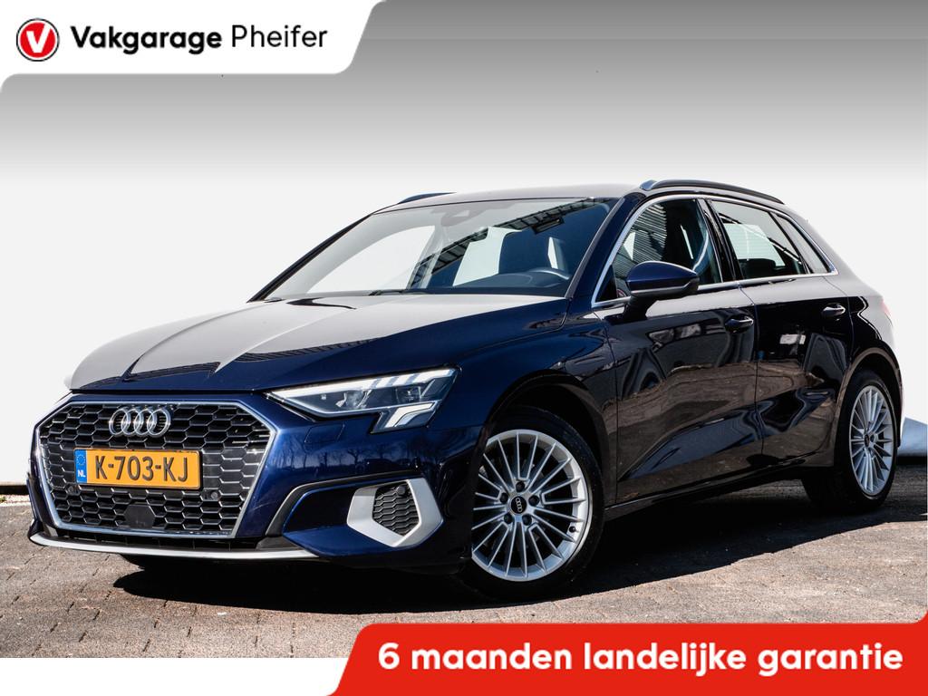 Audi A3 Sportback 30 TFSI Business edition Trekhaak/ Virtual, Gebruikt, Met garantie (alle), Blauw, Origineel Nederlands