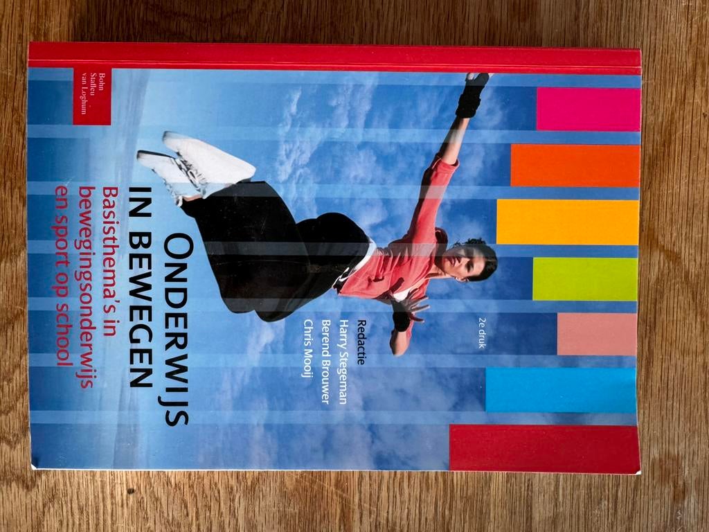 Onderwijs in Bewegen - Basisthema's bewegingsonderwijs, Boeken, Studieboeken en Cursussen, Ophalen of Verzenden, Gamma, Gelezen