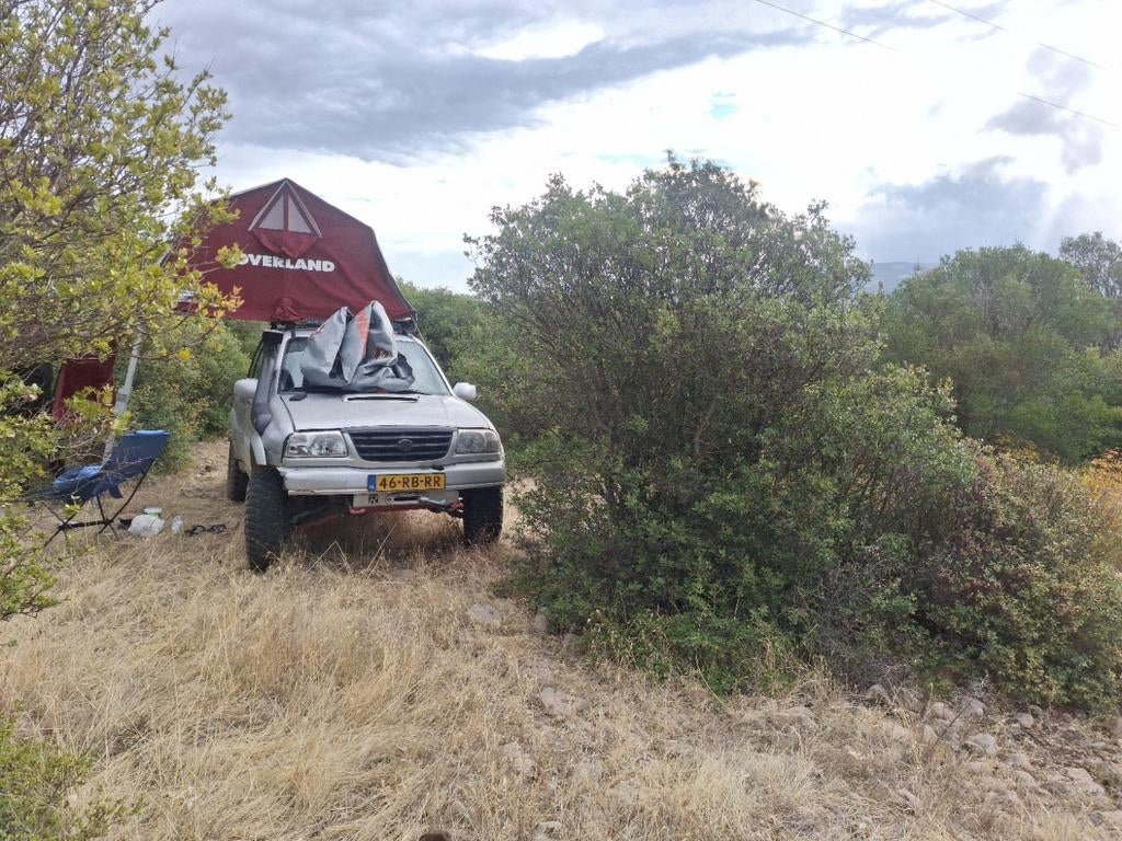 Grand Vitara 2.0  4x4 RADZIKONE 10CM VERHOOGD, Auto's, Suzuki, Particulier, Te koop