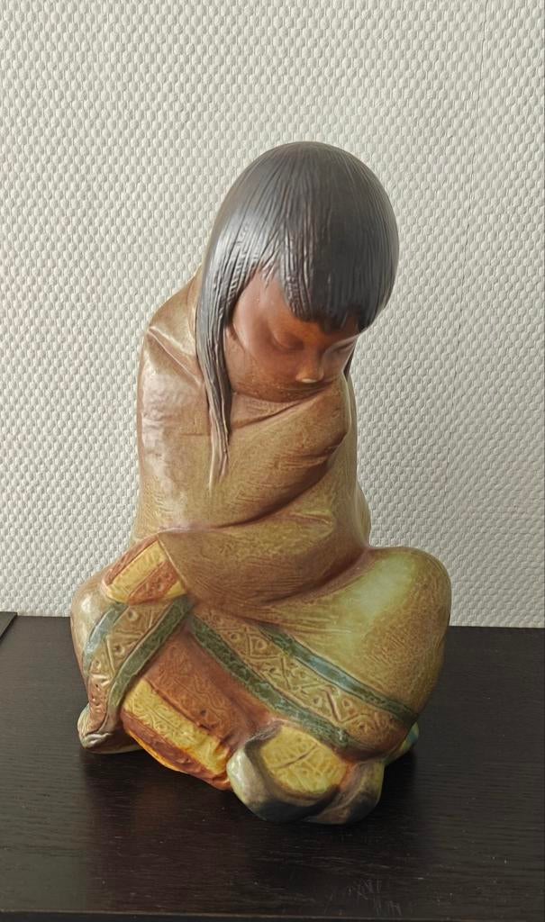 Lladró beeld 'Eskimo Boy', Antiek en Kunst, Ophalen of Verzenden