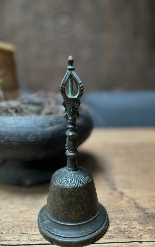 Dorje Vajra Tibetaanse tempelbel altaarbel oosters, Ophalen of Verzenden