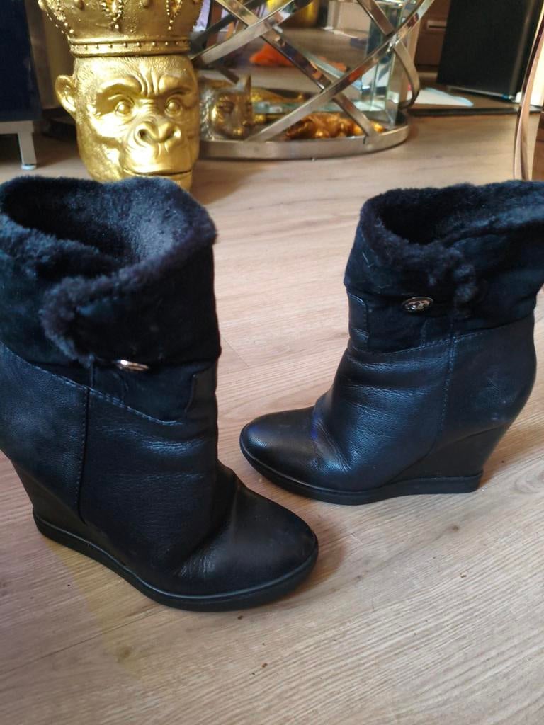 Sleehak laarzen mt 37 - Gedragen maar nog goed, Ophalen of Verzenden, Gedragen, Zwart, Lage of Enkellaarzen