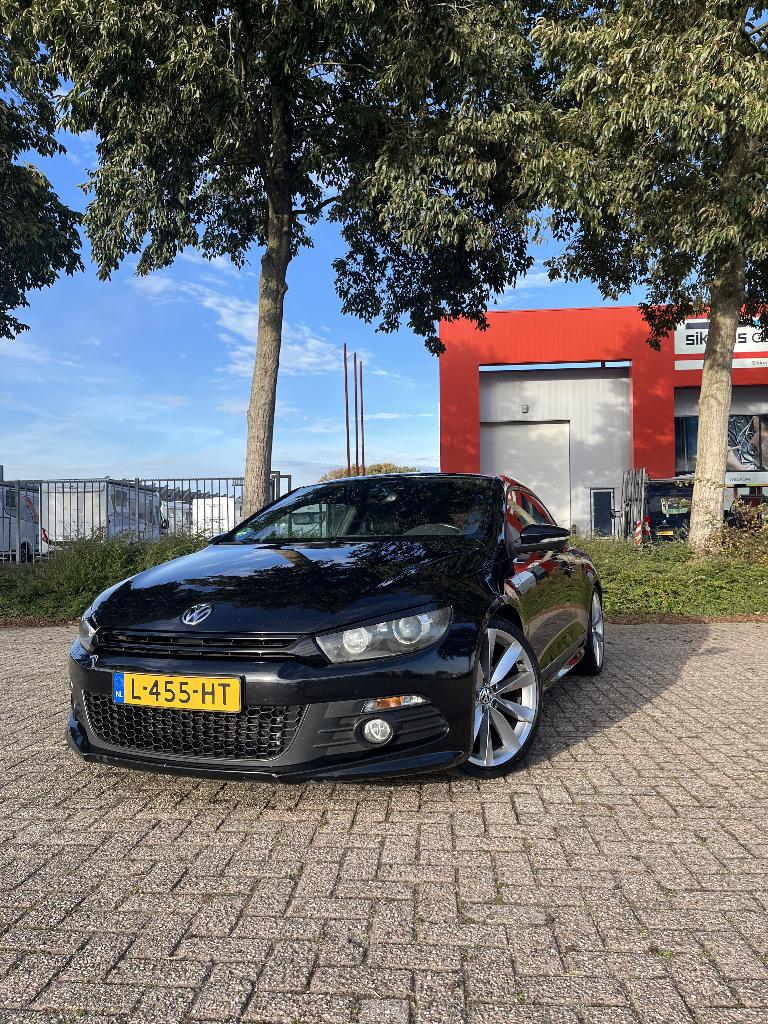 Volkswagen Scirocco 2.0 TSI 210 pk 2013 Zwart, Auto's, Volkswagen, Voorwielaandrijving, Elektrische ramen, 4 cilinders, 1984 cc