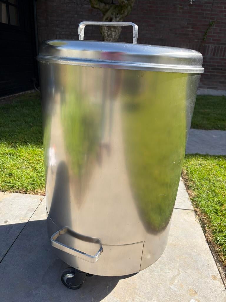 Solitaire afvalbak op wielen, Huis en Inrichting, Woonaccessoires | Prullenbakken, Ophalen, Zo goed als nieuw, 30 tot 40 liter