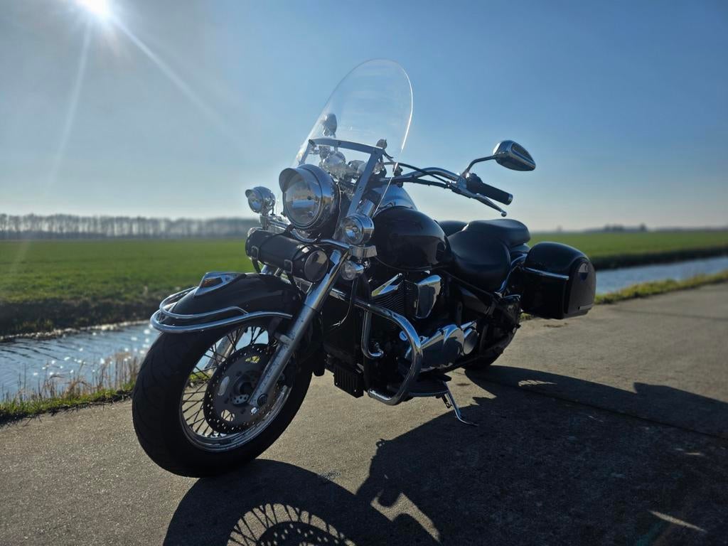 Kawasaki VN900 met vaste zij koffers, Motoren, Motoren | Kawasaki, Handvatverwarming, Motorrijbewijs A, 900 cc, Particulier
