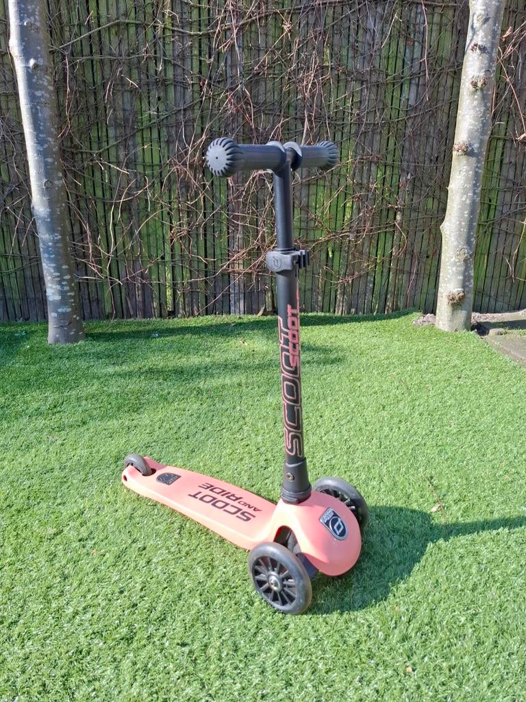 Scoot and Ride Highwaykick 3 met lichtjes en verstelbaar, Fietsen en Brommers, Steps, Ophalen, Gebruikt, Gewone step, Scoot and Ride