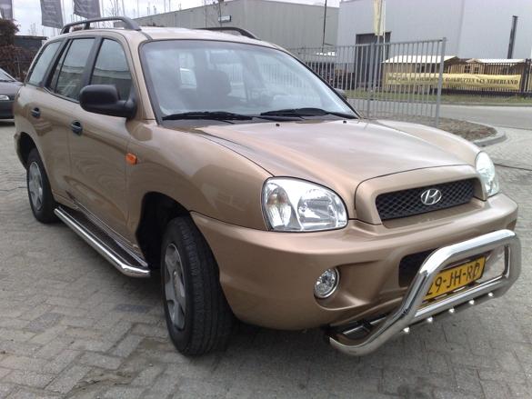 Hyundai Santa Fe Sidebars met RVS treeplanken
