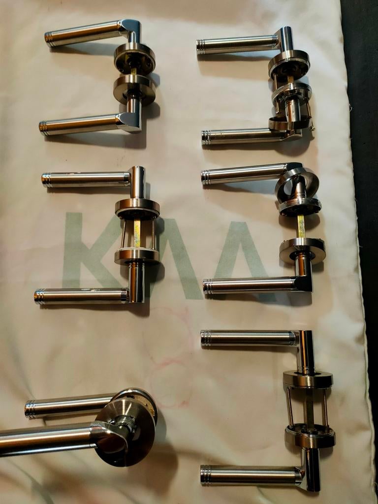 Partij Rvs Deur klinken Deur beslag KARTELL, Ophalen, Zo goed als nieuw, Rvs, Klink of Kruk