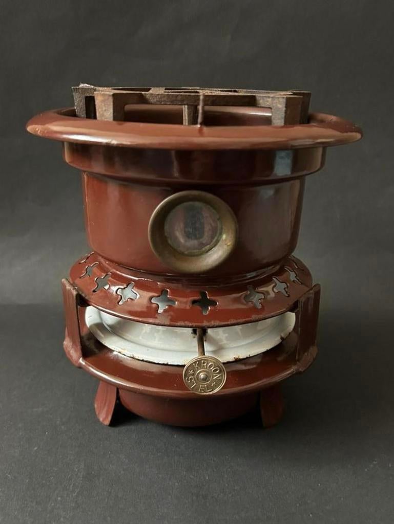 1-Pits Bruin Kroon Petroleumstel, Ophalen of Verzenden