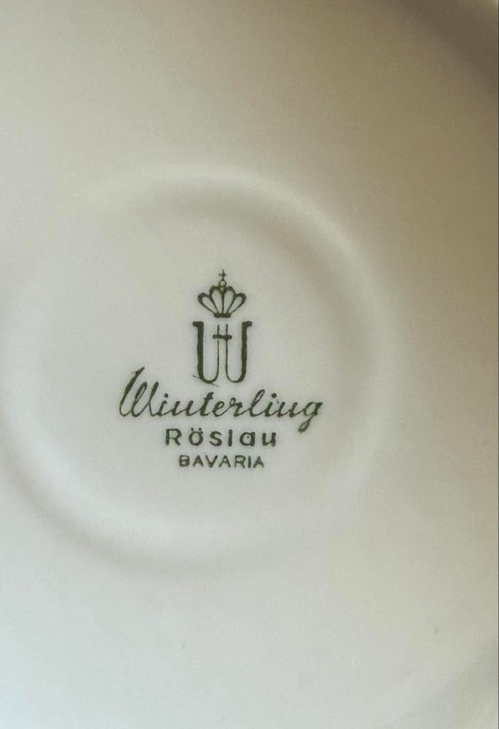 Winterling Röslau Bavaria dekschaal met bloemen, Antiek en Kunst, Ophalen of Verzenden