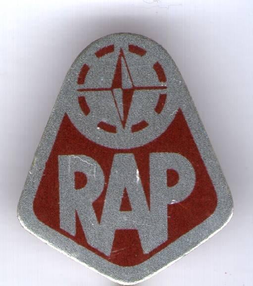 RAP rood op blik bromfietsen speldje ( G_175 ), Verzenden, Zo goed als nieuw, Transport, Speldje of Pin