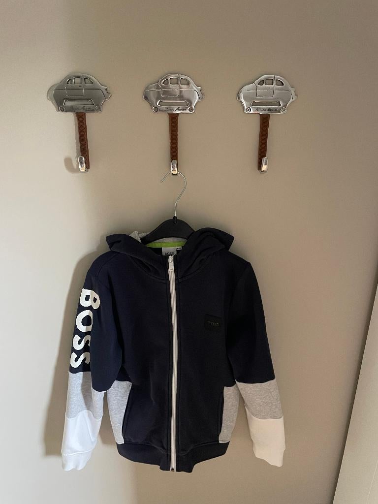 Vest Hugo Boss maat 140, Ophalen, Trui of Vest, Zo goed als nieuw, Hugo Boss