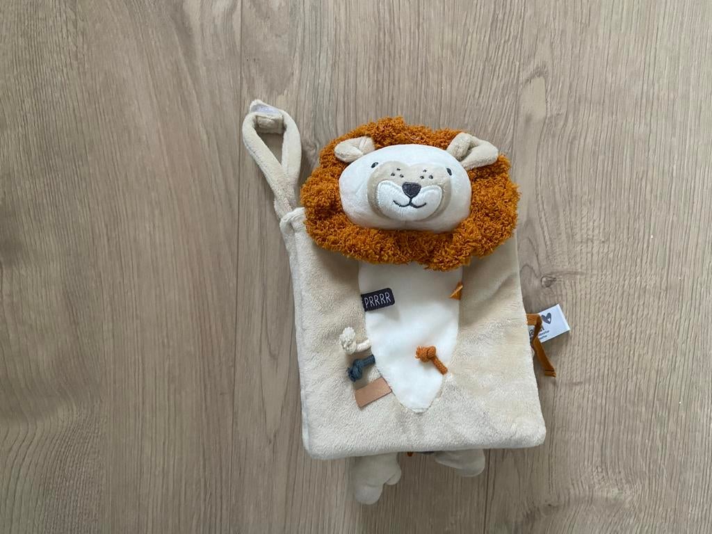 2x Zacht stoffen babyboekje met dieren (buggy boekje), Ophalen of Verzenden, Zo goed als nieuw, Overige typen