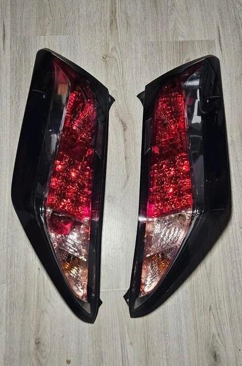 Toyota Aygo 2014- Achterlichten links rechts set - origineel, Ophalen of Verzenden, Toyota