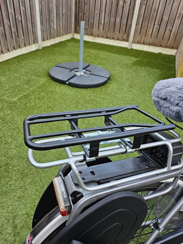 Steco universele opzetdrager, Ophalen of Verzenden, Zo goed als nieuw