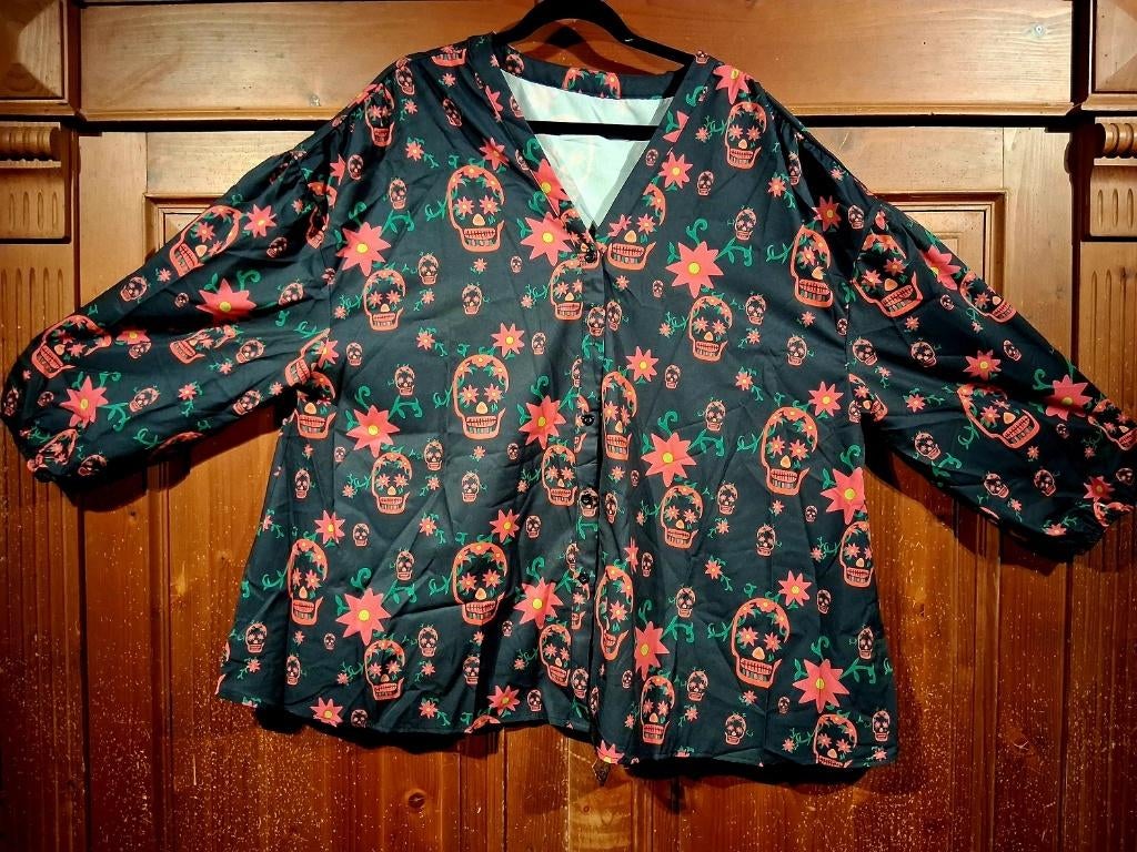 stoere zwarte blouse met roze skulls 50/52, Ophalen of Verzenden, Nieuw, Zwart, Blouse of Tuniek