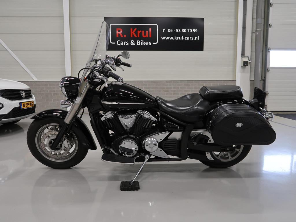 Yamaha XVS 1300A Custom Chopper Midnight Star floorboards To - foto 2