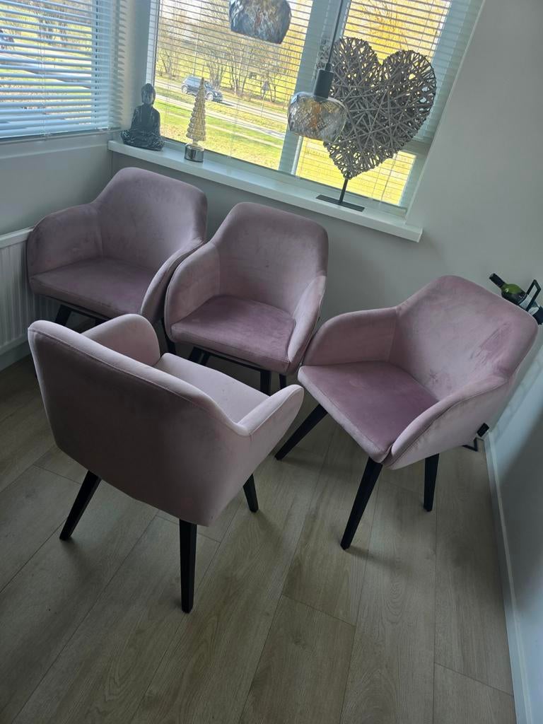 Urban Sofa eetkamerstoelen - 4 stuks, zithoogte 48cm, Ophalen, Gebruikt, Overige kleuren, Vier