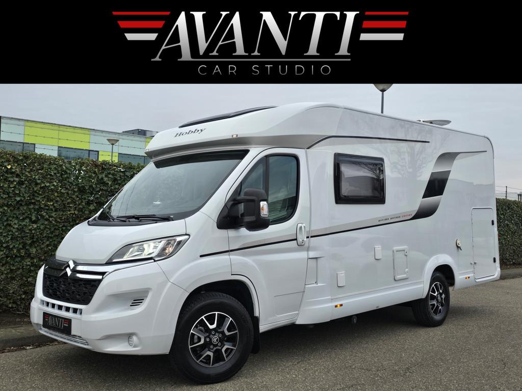 Hobby OPTIMA ONTOUR V65 GE SLECHTS 16.839 KM ! LUCHTVERING L, Caravans en Kamperen, Campers, Buitenlamp, Hobby, Tot en met 2, Bedrijf