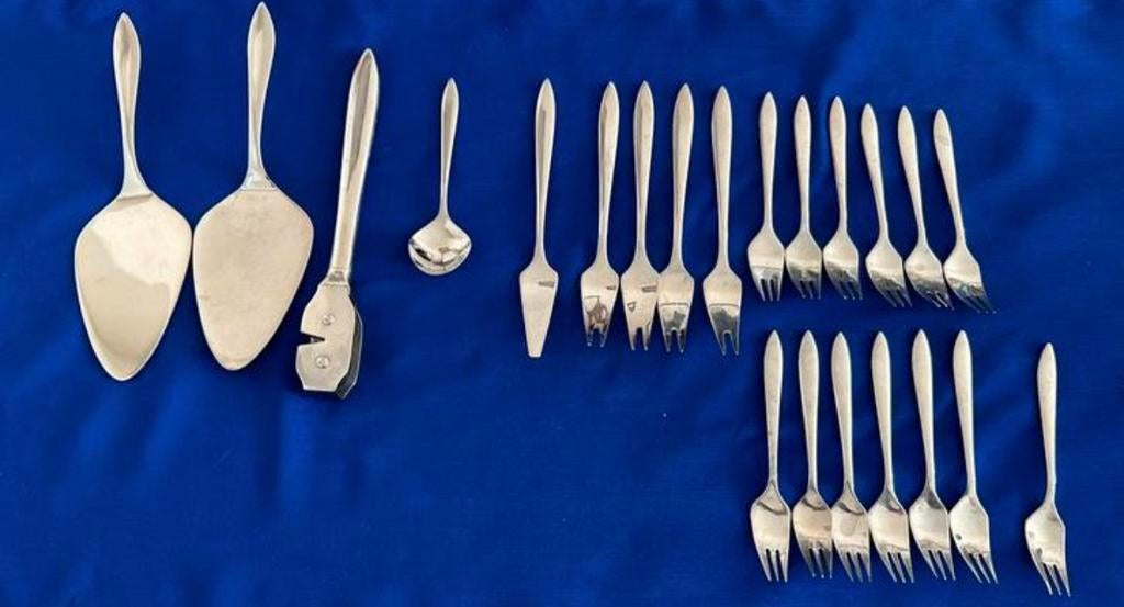 Gero zilduro festi:  messen botermesje vorkjes enz., Ophalen, Gebruikt, Overige materialen, Los bestek