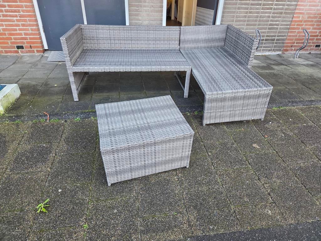 Mooie loungeset van action zonder kussens, Ophalen, 4 zitplaatsen, Gebruikt, Bank