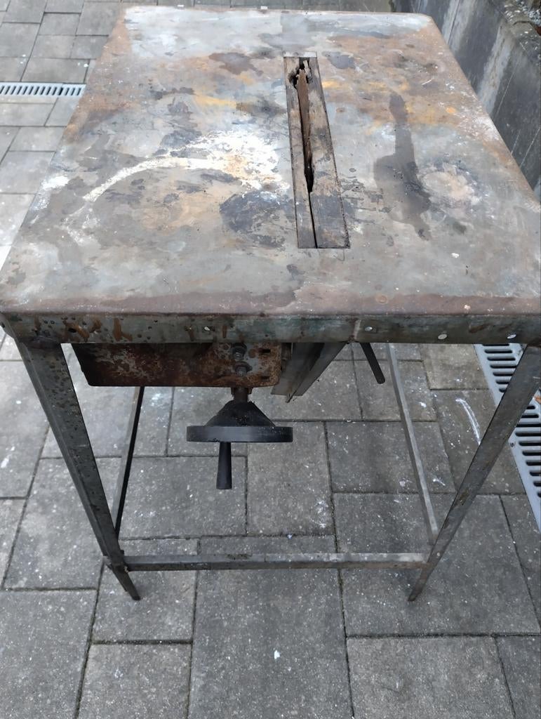 Tafelcirkel-zaag, merk Scheppach, type Prima-TKH 7037., Gebruikt, 30 tot 70 mm, Lintzaag, 1200 watt of meer